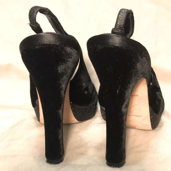 Rene Caovilla open toe rhinestone heels, Sz 9 (40) - Picture 3 of 9